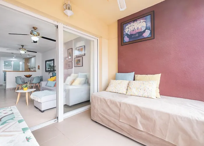Cala Esmeralda 6-F Apartment Playa La Cala Beach