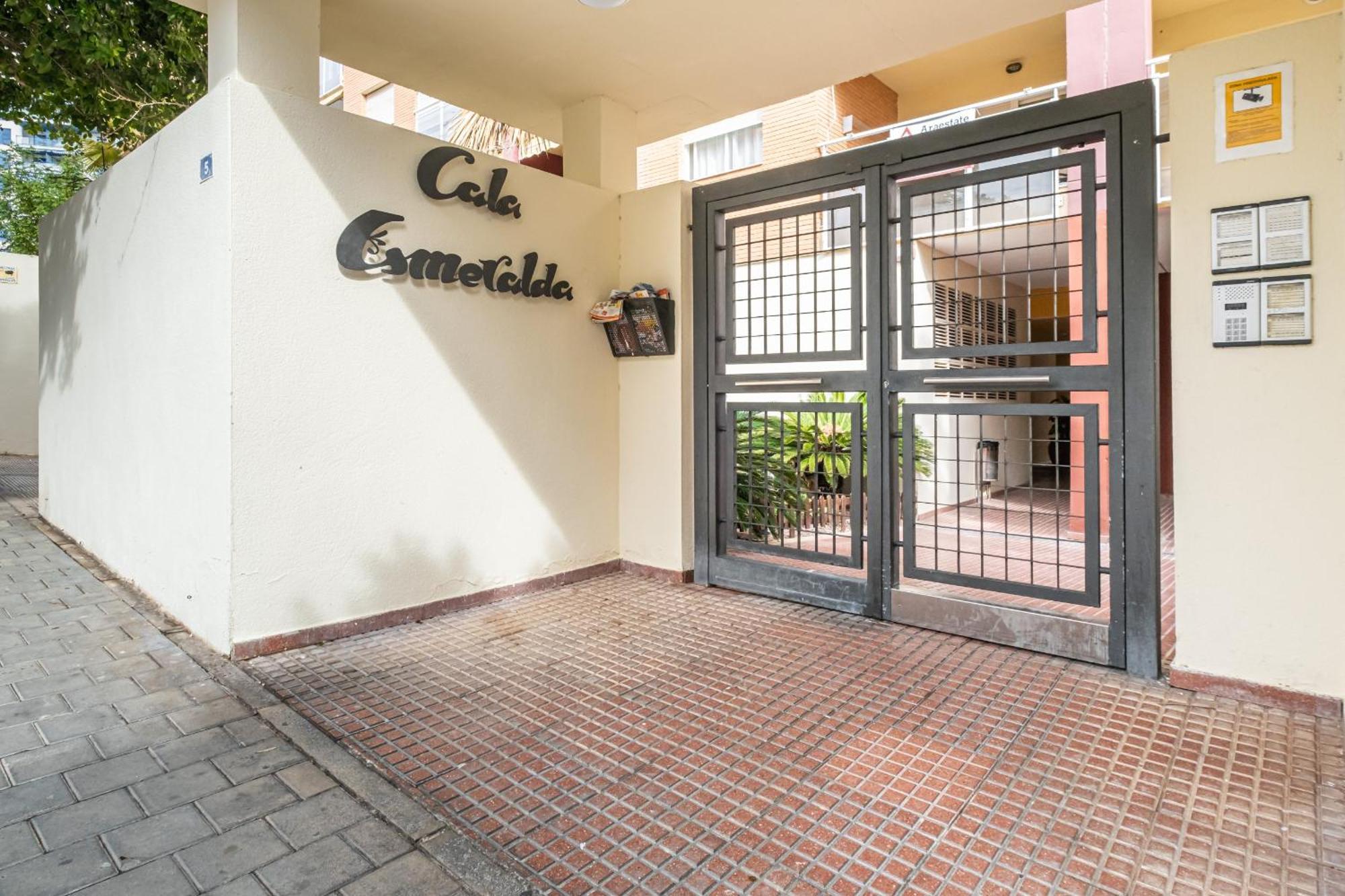 Cala Esmeralda 6-f Playa La Cala * Villajoyosa